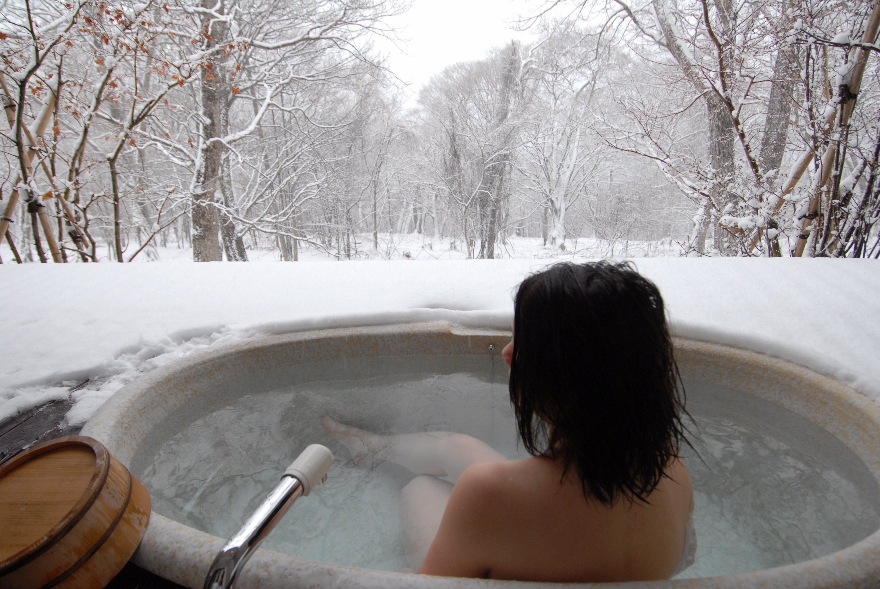 jacuzzi in winter